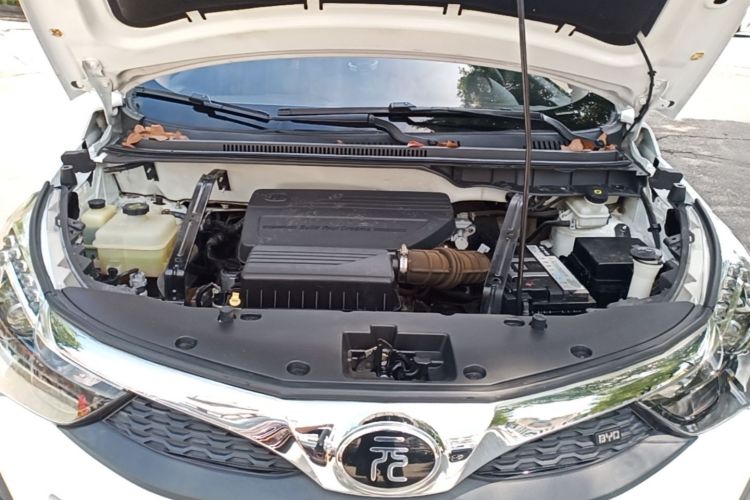 BYD Yuan 2018 #22 BYD Yuan 2018 car image #22