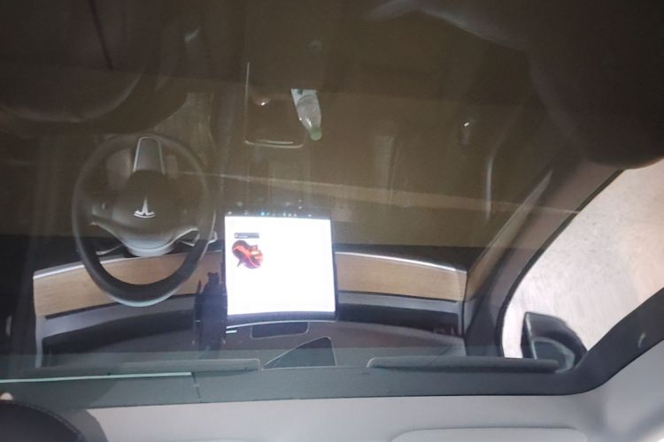 Tesla Model Y 2021 #18 Tesla Model Y 2021 car image #18