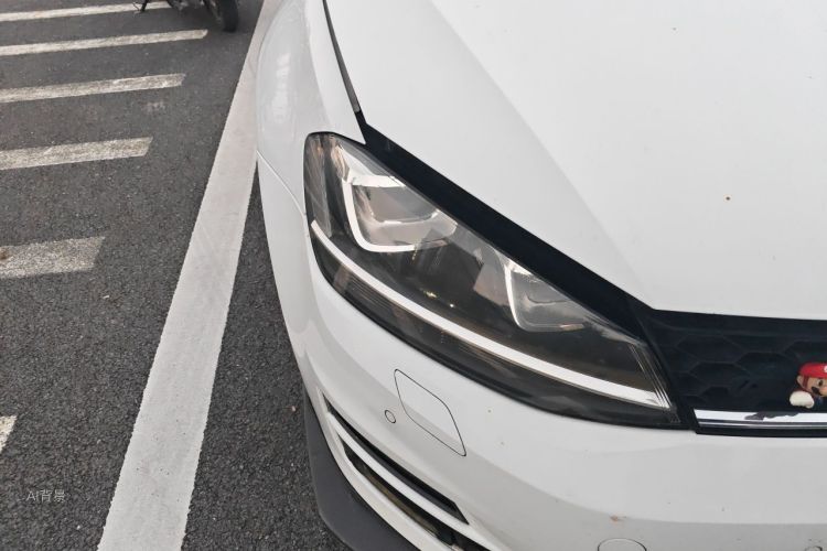 Volkswagen Golf 2015 car image #8
