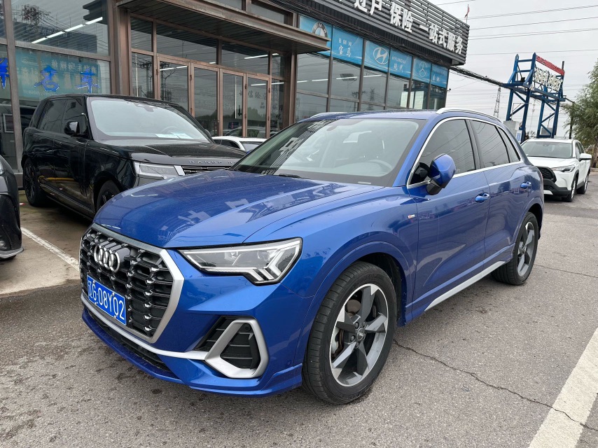 Audi Q3 2019 Audi Q3 2019 car image