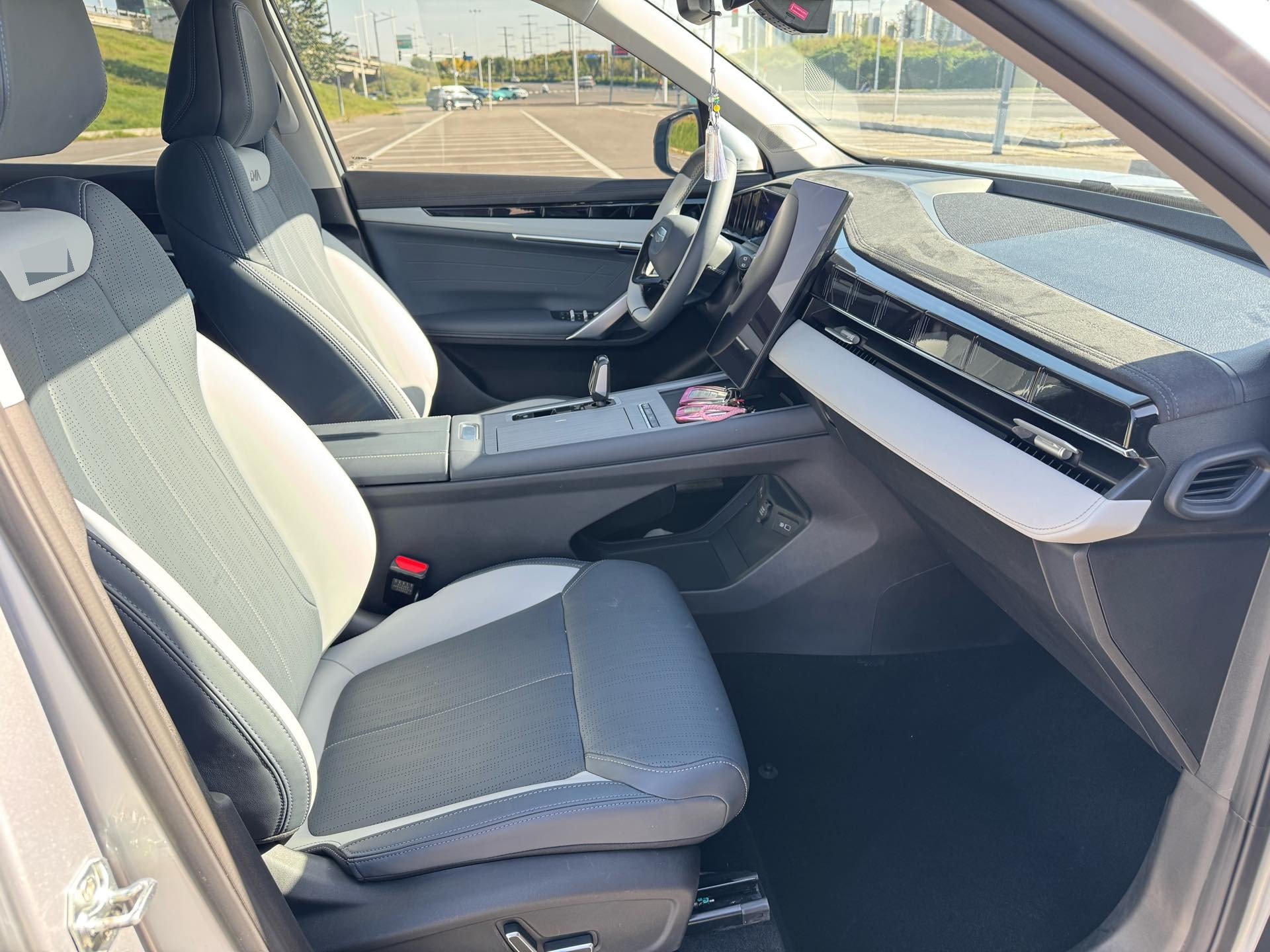 GEELY Boyue L 2024 #4 GEELY Boyue L 2024 immagine di auto #4