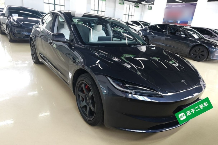 Tesla Model 3 2024 #4 Tesla Model 3 2024 immagine di auto #4