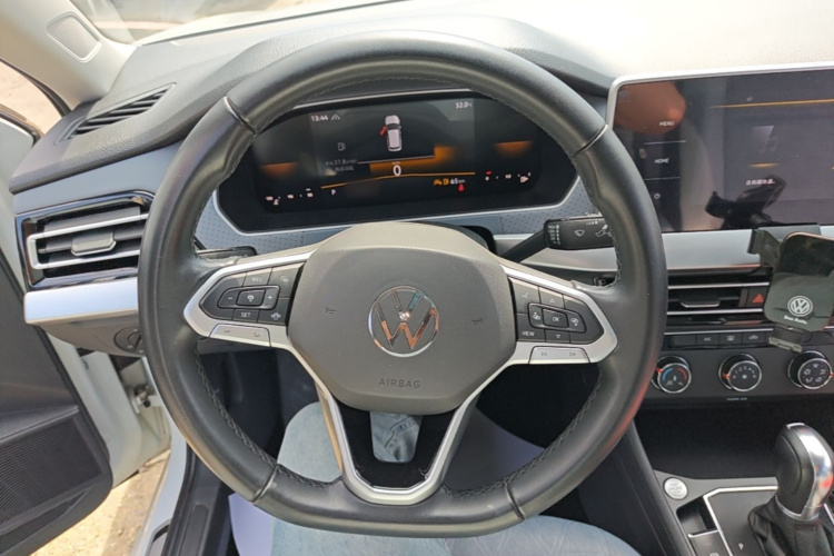 Volkswagen Lavida 2023 car image #15