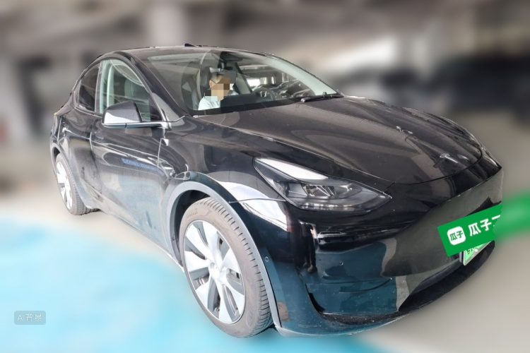 Tesla Model Y 2022 #4 Tesla Model Y 2022 car image #4