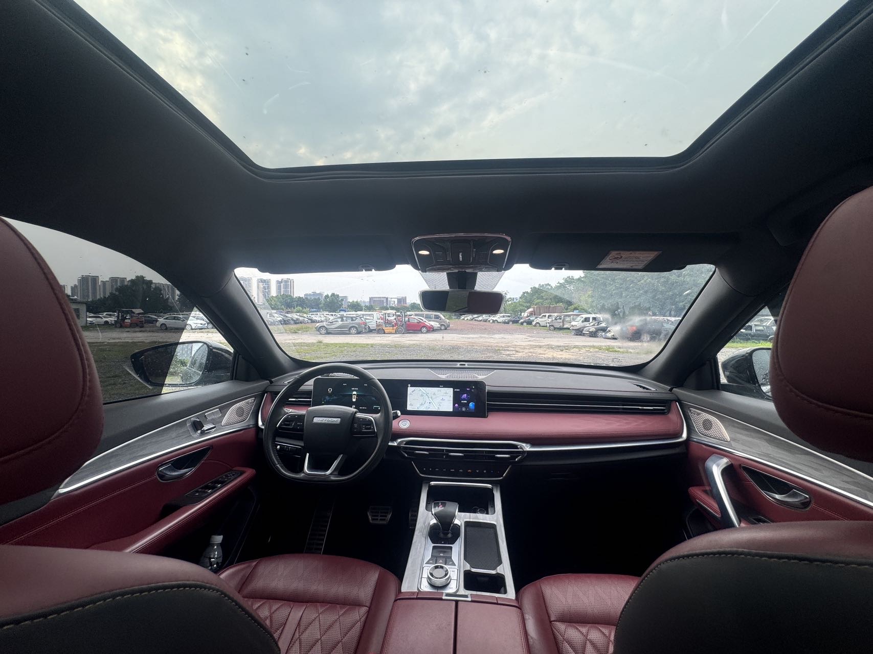 Jetour X70 PLUS 2023 car image #6