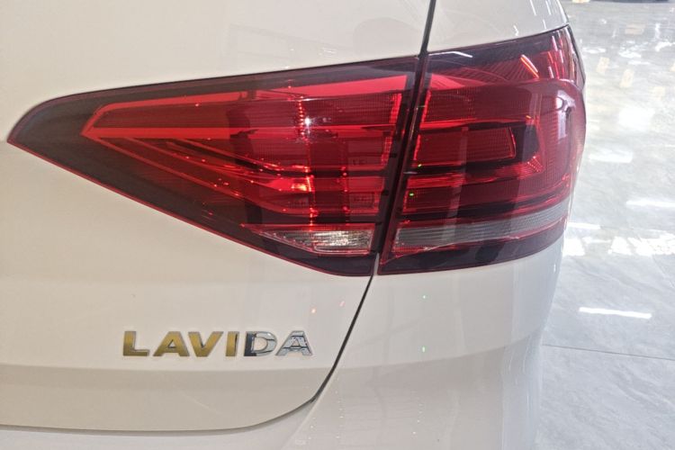 Volkswagen Lavida 2020 #8 Volkswagen Lavida 2020 car image #8