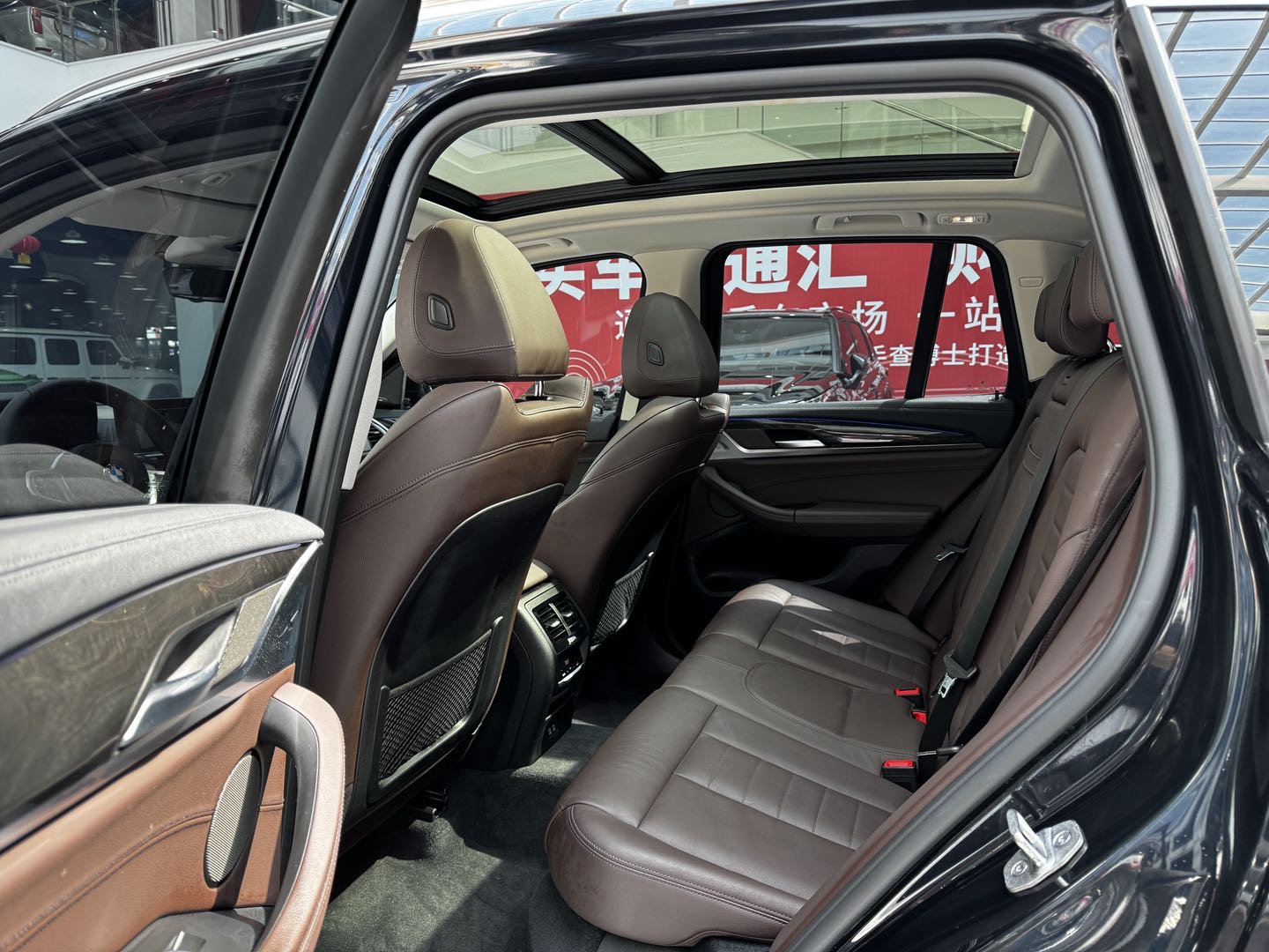 BMW X3 2021 car image #6