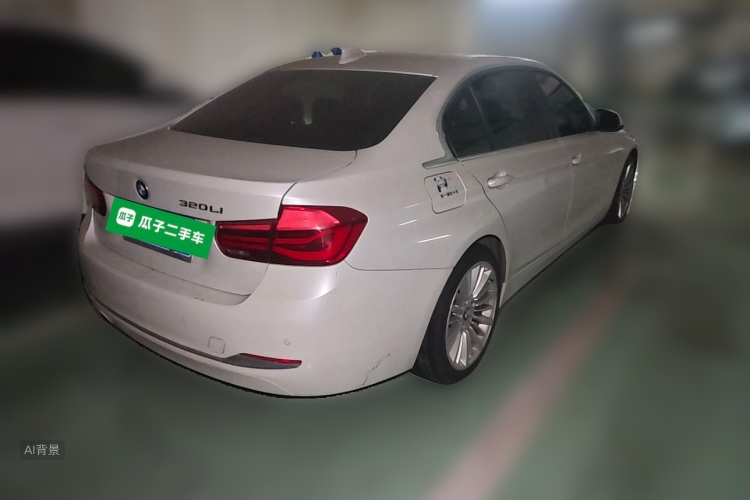 BMW 3 Series 2018 car image #7