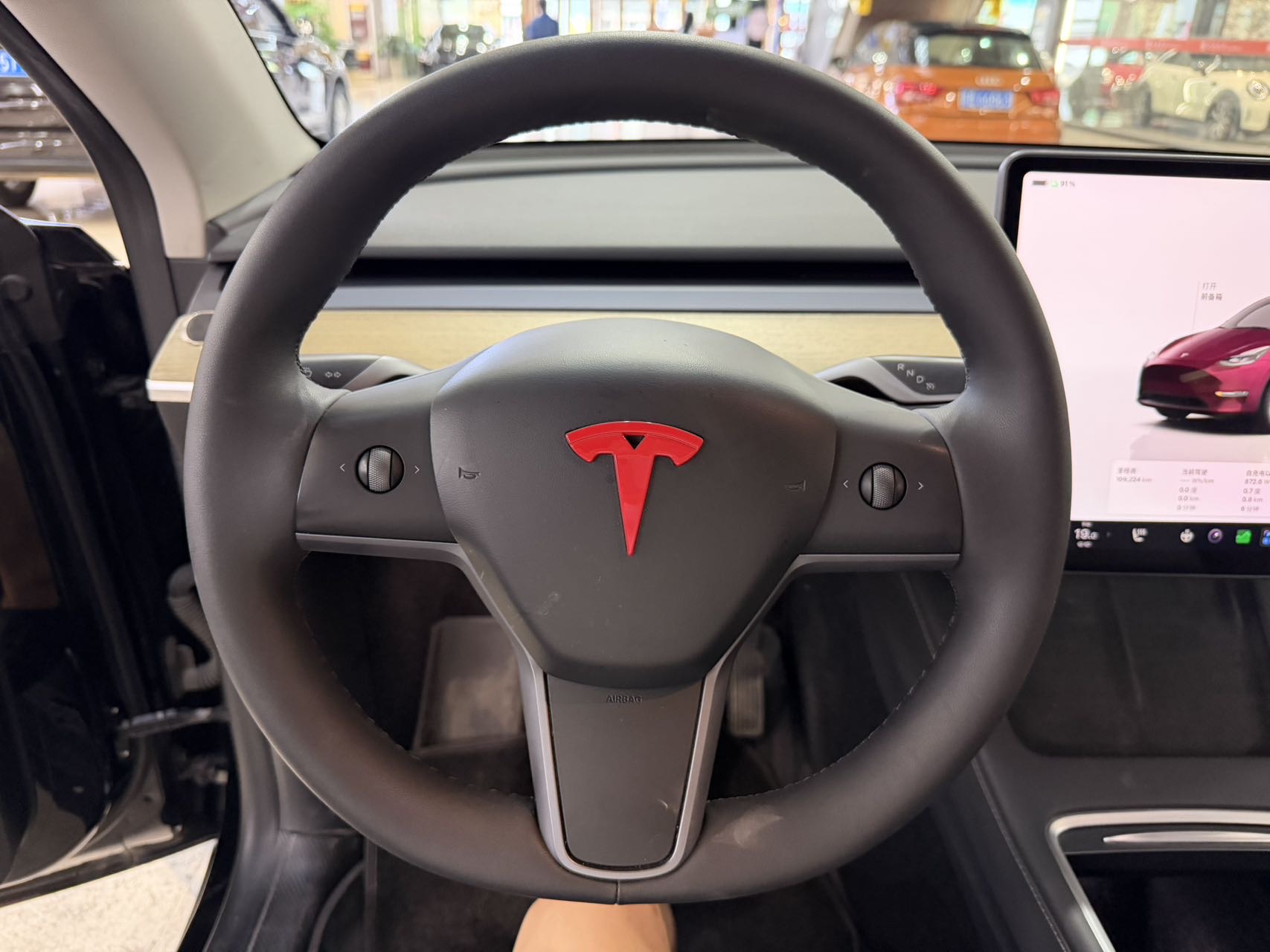Tesla Model Y 2023 car image #6