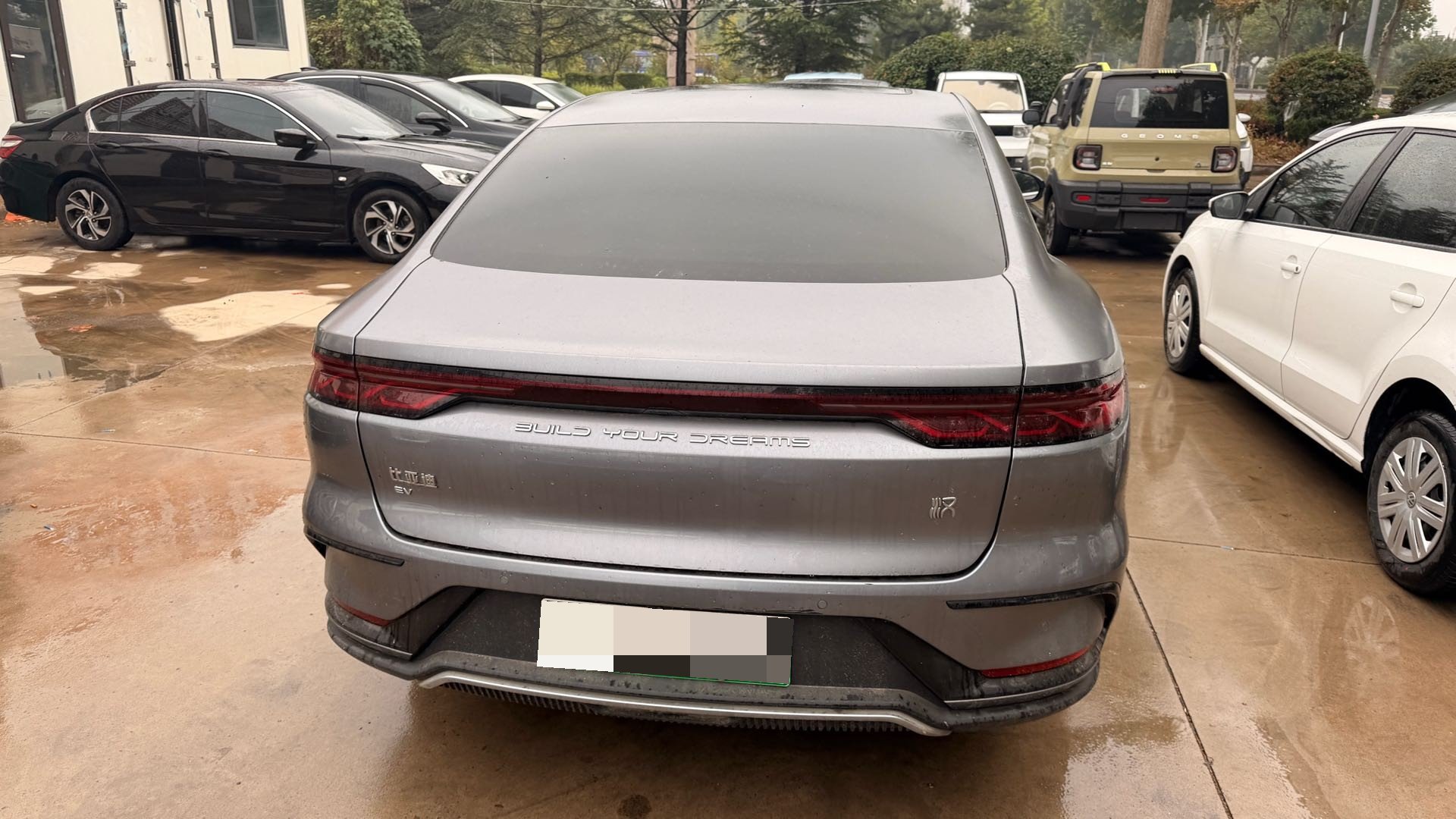 BYD Han 2023 #5 BYD Han 2023 صورة سيارة #5