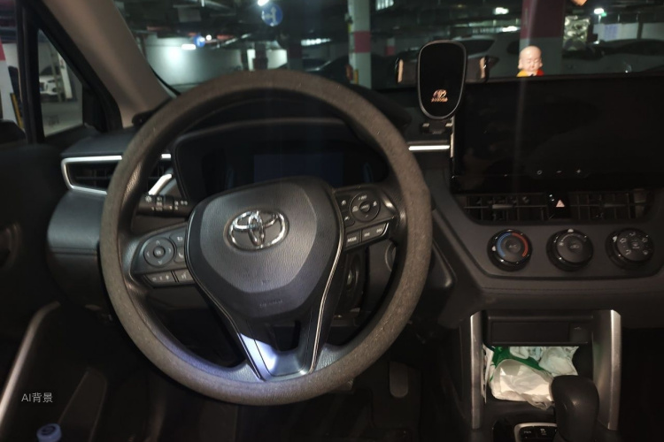 Toyota Corolla Cross 2023 car image #12