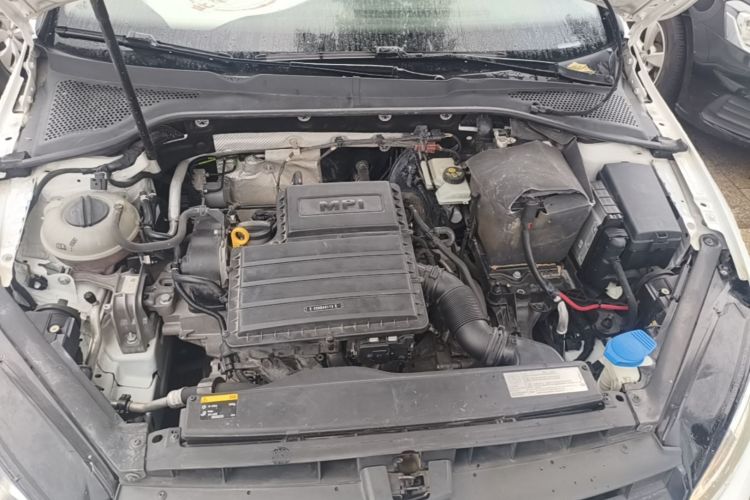 Volkswagen Golf 2017 car image #20