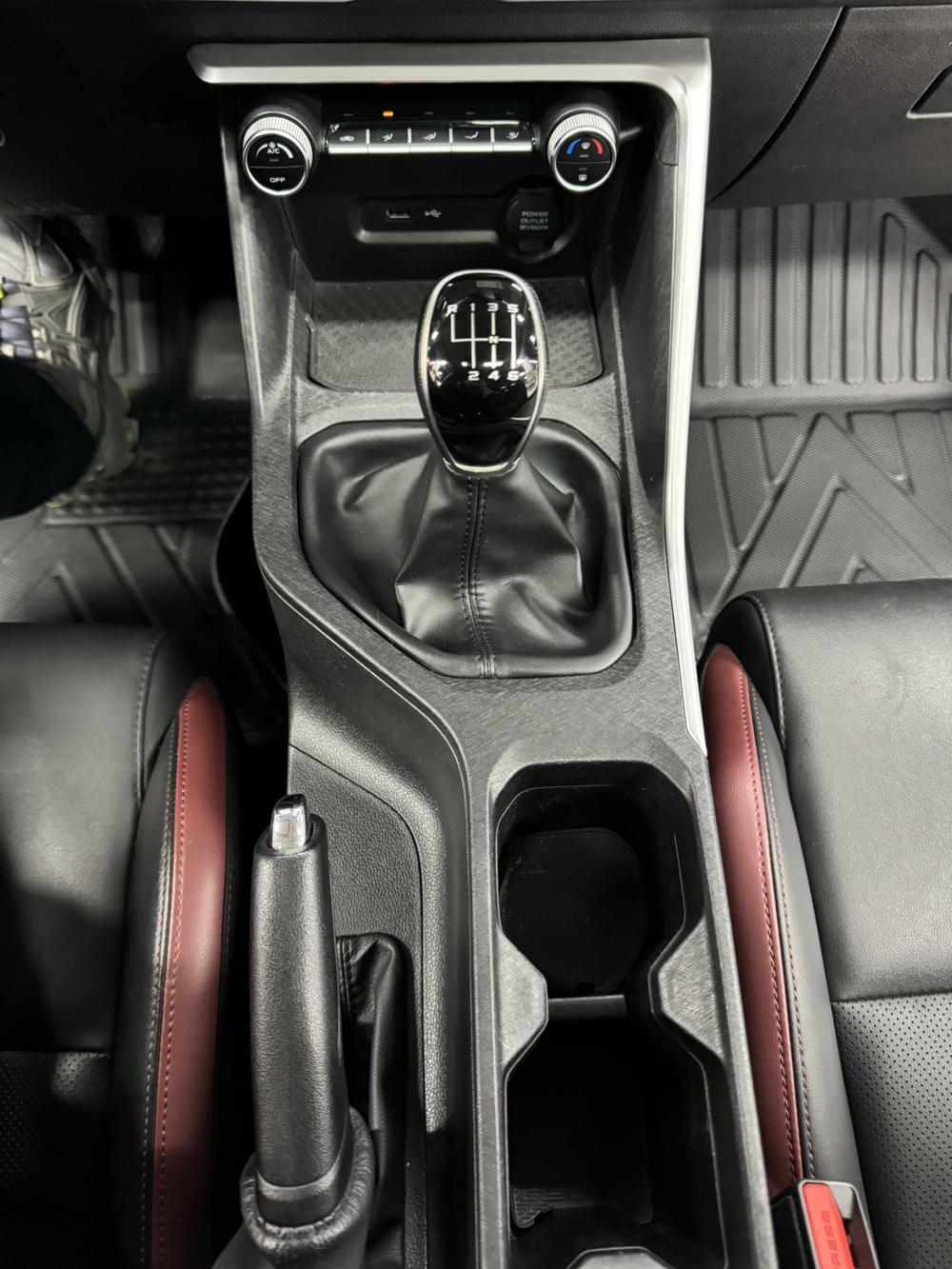 GEELY Coolray 2022 #18 GEELY Coolray 2022 car image #18