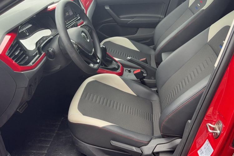 Volkswagen Polo 2019 #16 Volkswagen Polo 2019 car image #16