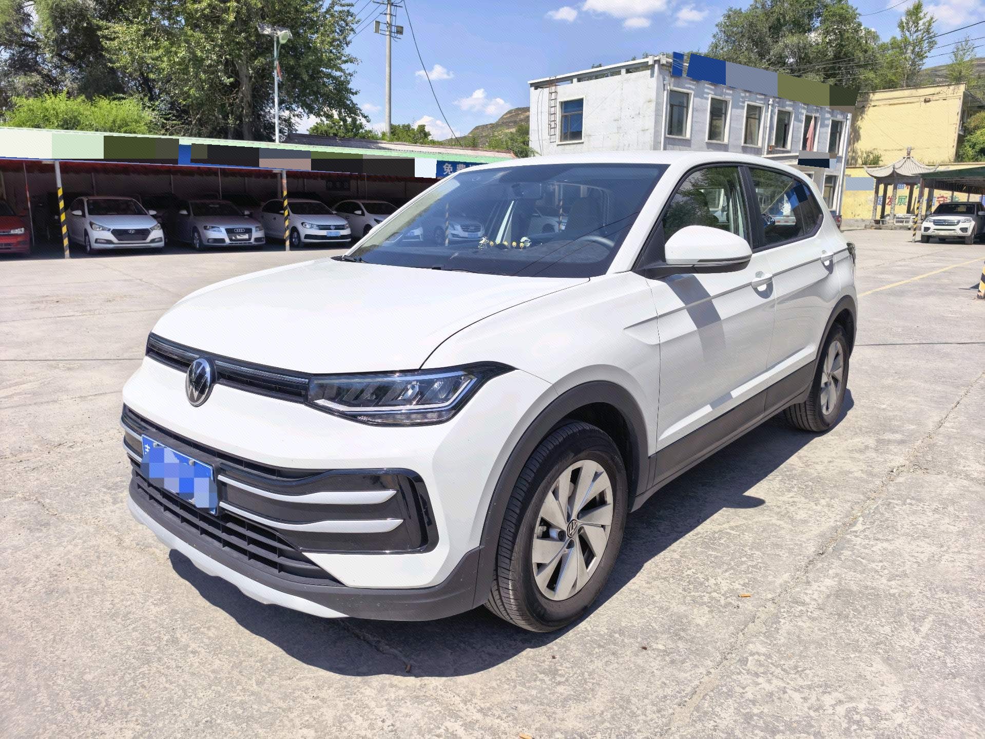 Volkswagen Tharu 2026 Volkswagen Tharu 2026 car image
