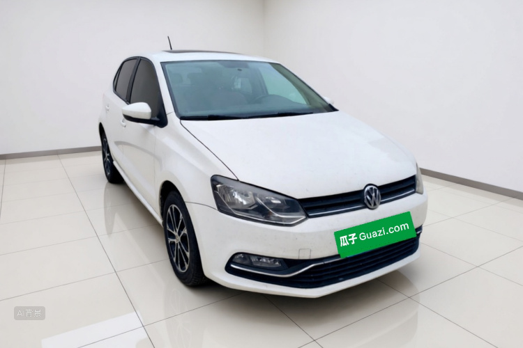 Volkswagen Polo 2016 car image #4