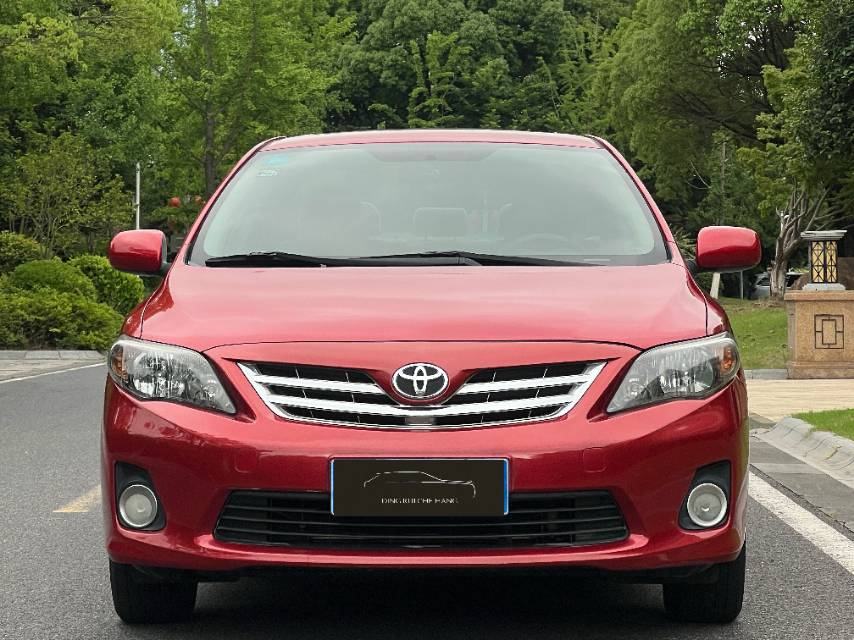 Toyota Corolla 2014 Toyota Corolla 2014 car image
