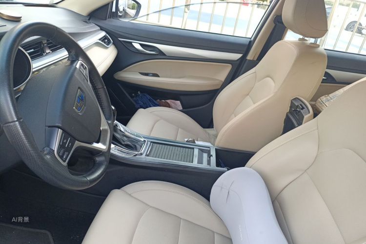 GEELY Emgrand 2018 car image #17