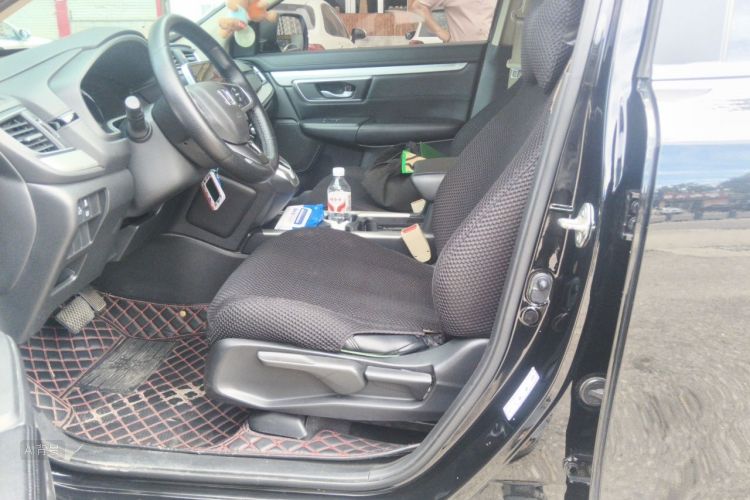 Honda CR-V 2019 car image #17