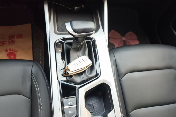 GEELY Emgrand 2024 immagine di auto #14