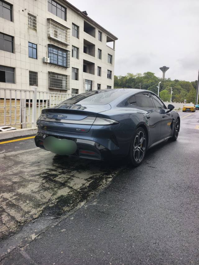 2025 car image #7