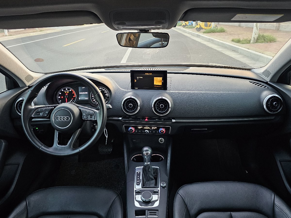 Audi A3 2017 #8 Audi A3 2017 car image #8