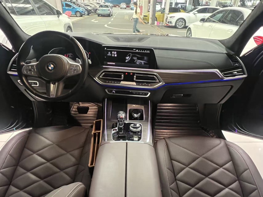 BMW X5 2022 car image #4