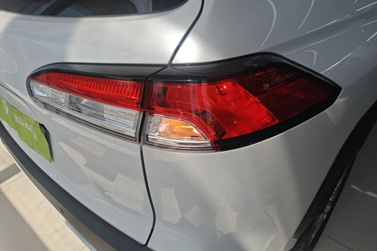 Toyota Corolla Cross 2024 image de voiture #8