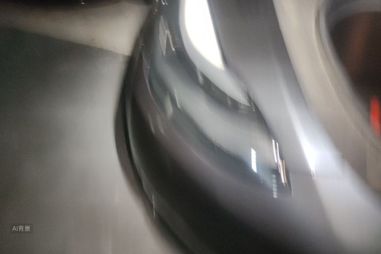 Tesla Model Y 2024 #8 Tesla Model Y 2024 car image #8