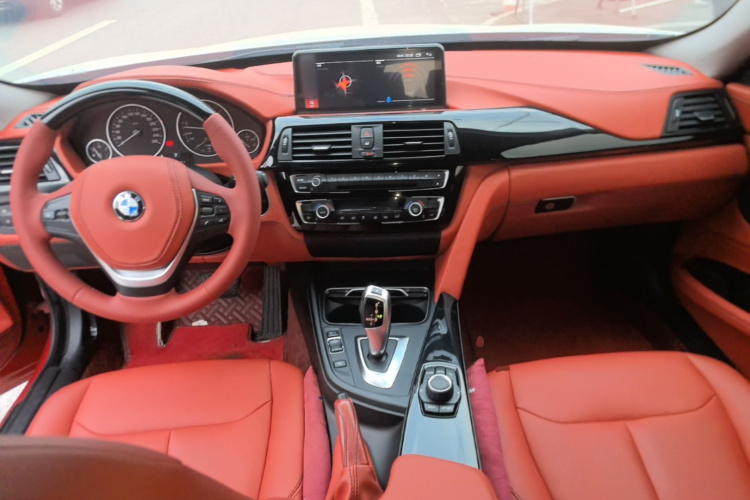 BMW 3 Series GT 2016 immagine di auto #10