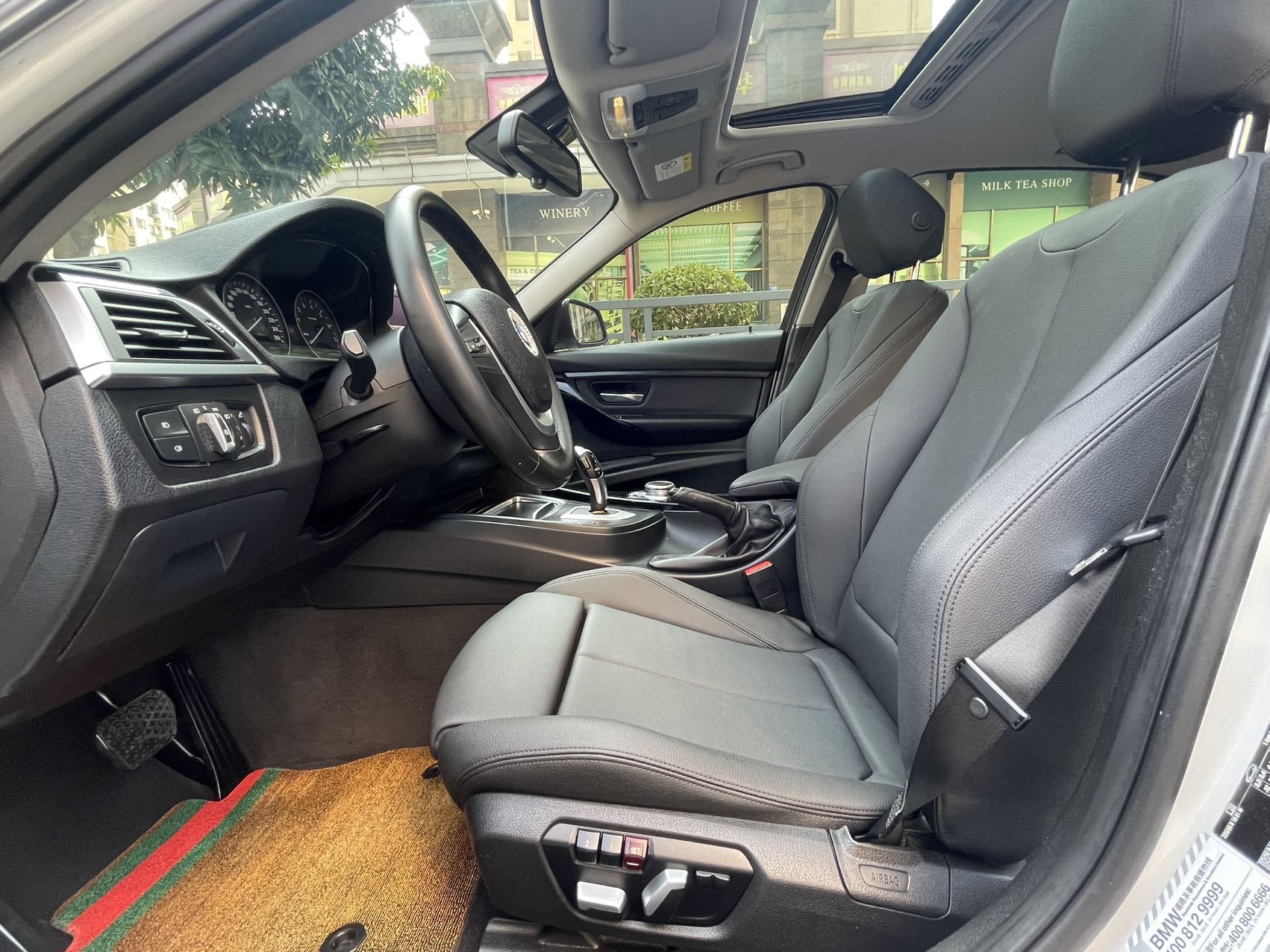 BMW 3 Series 2018 #9 BMW 3 Series 2018 car image #9