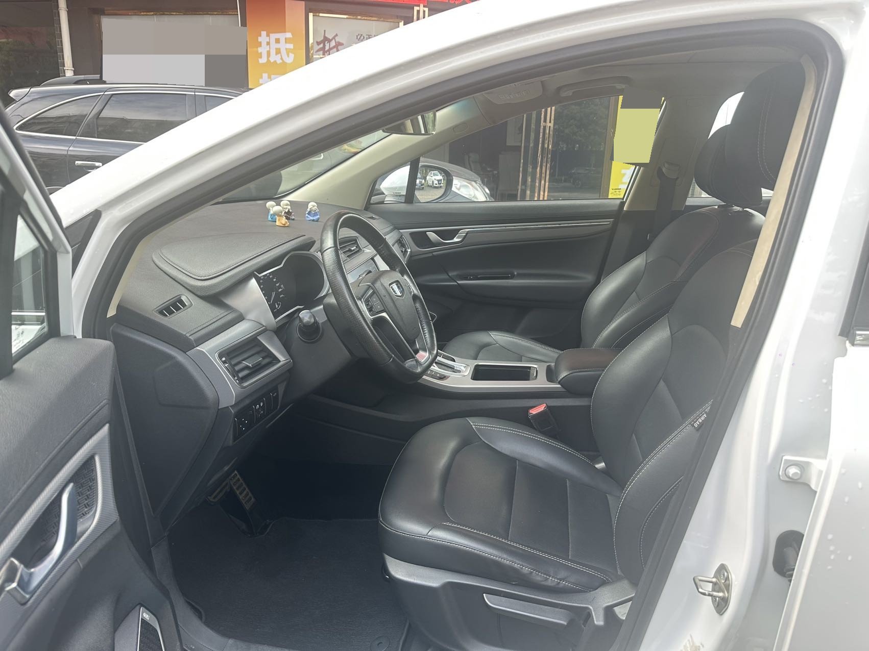 GEELY Emgrand GS 2019 car image #4