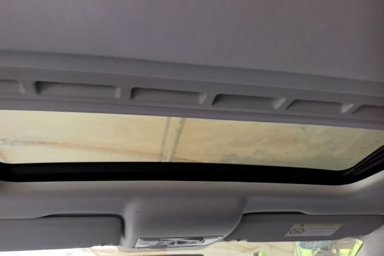 Volkswagen Santana 2016 car image #20