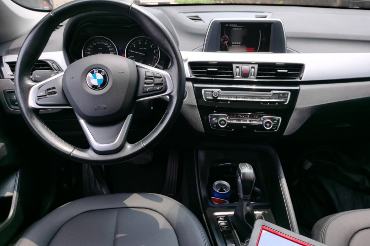 BMW X1 2017 car image #12