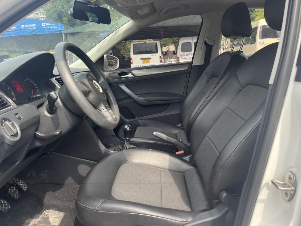 Volkswagen Santana 2016 car image #9