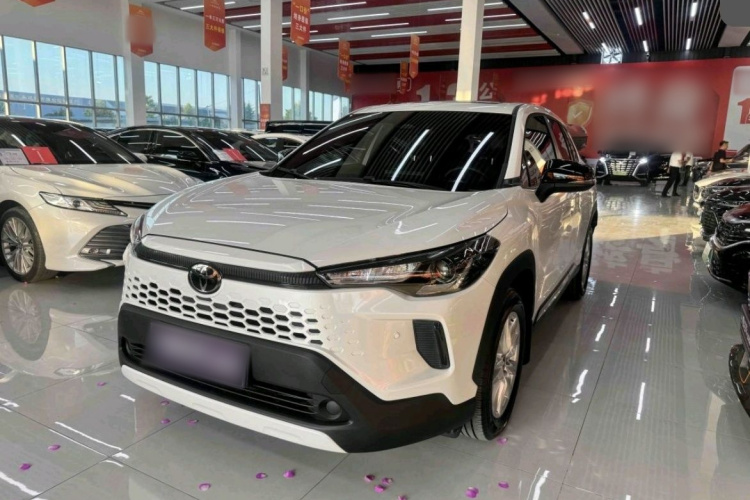 Toyota Corolla Cross 2026 #2 Toyota Corolla Cross 2026 car image #2