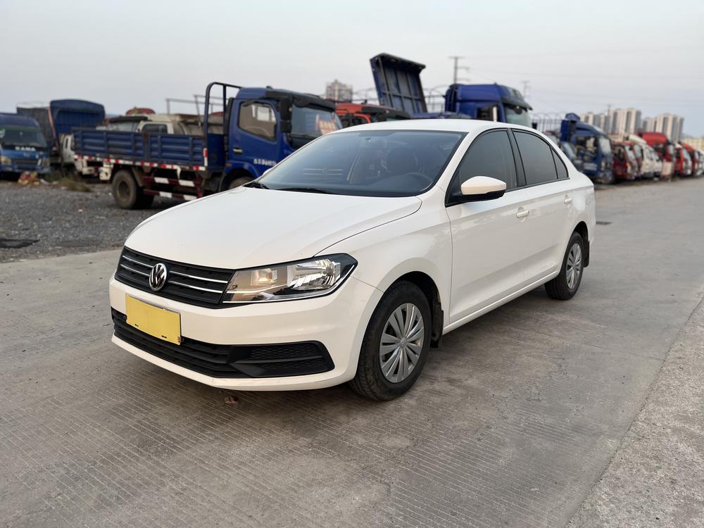 Volkswagen Santana 2022 car image 
