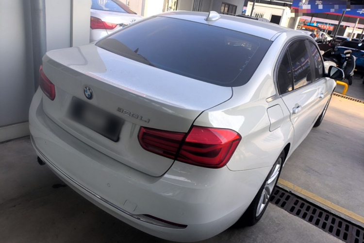 BMW 3 Series 2016 car image #5