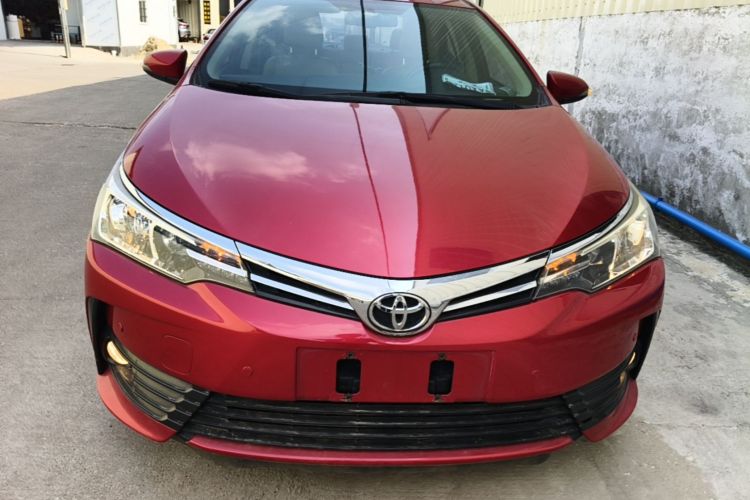 Toyota Corolla 2017 immagine di auto #3