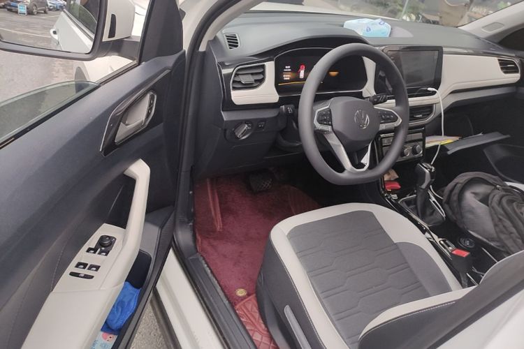 Volkswagen Tharu 2025 #16 Volkswagen Tharu 2025 car image #16