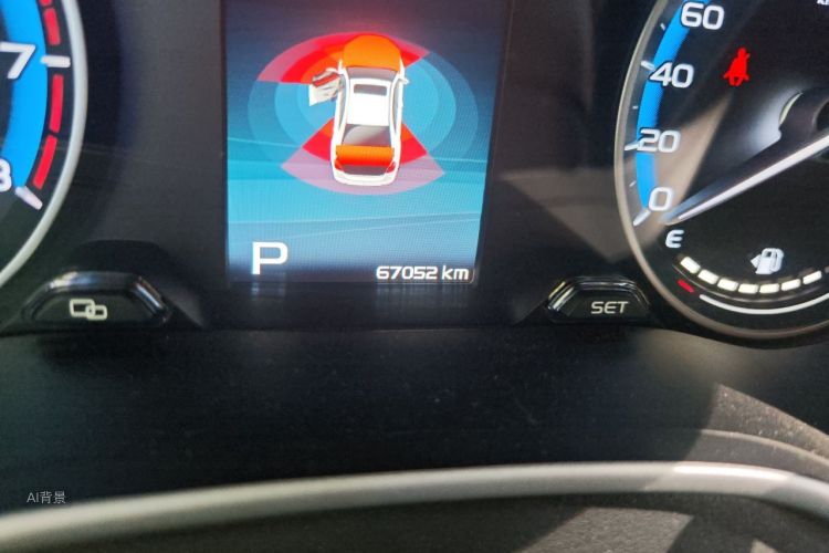 GEELY Emgrand 2019 car image #14