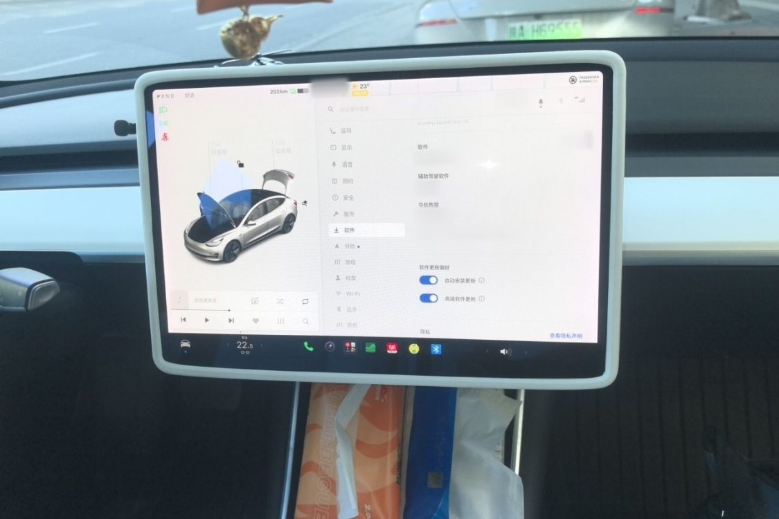 Tesla Model 3 2020 #17 Tesla Model 3 2020 car image #17