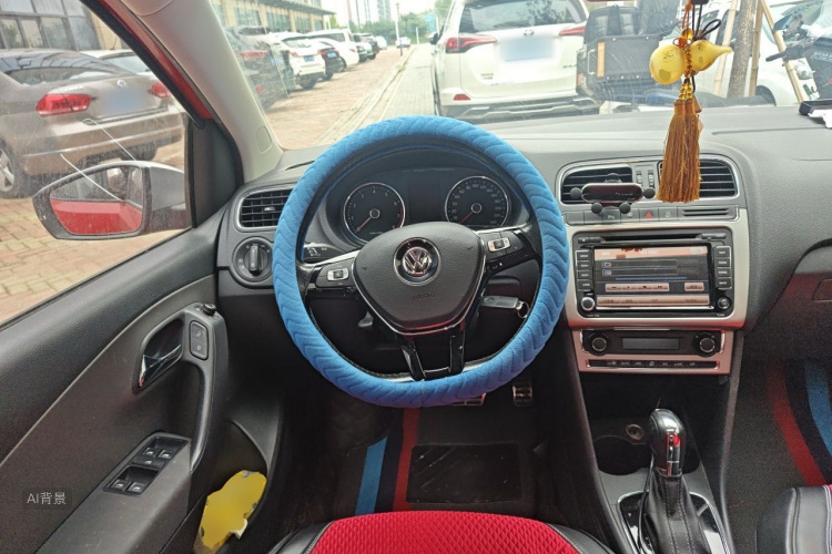 Volkswagen Polo 2015 #12 Volkswagen Polo 2015 car image #12