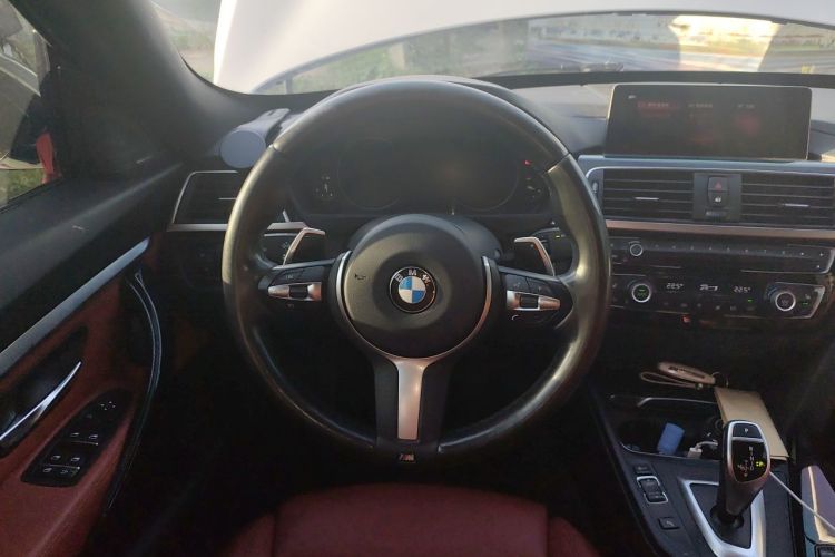 BMW 3 Series GT 2019 #15 BMW 3 Series GT 2019 car image #15