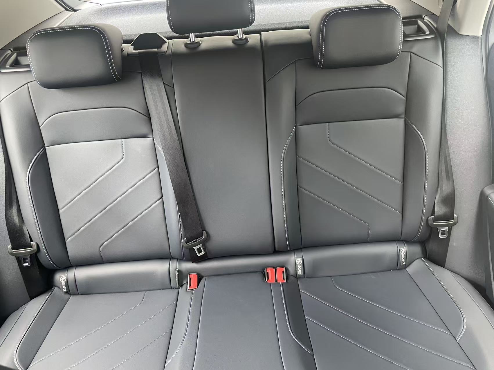 Volkswagen Tharu 2025 car image #4
