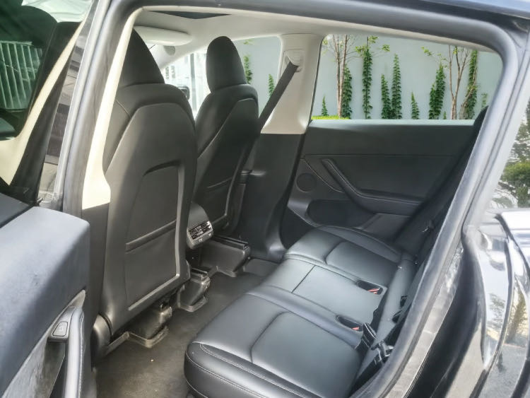 Tesla Model Y 2024 car image #3