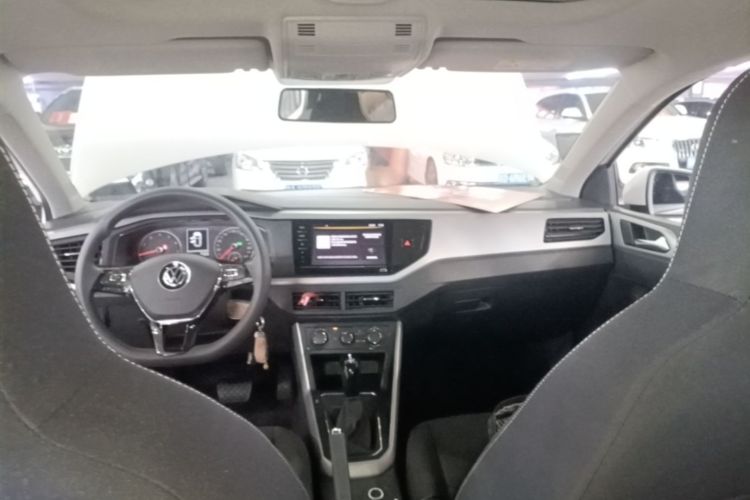 Volkswagen Polo 2023 immagine di auto #18