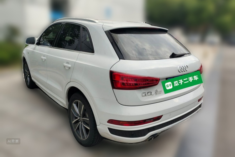 Audi Q3 2019 car image #5