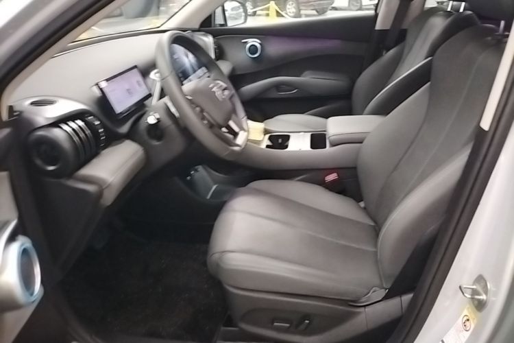 BYD Yuan Plus 2025 car image #15