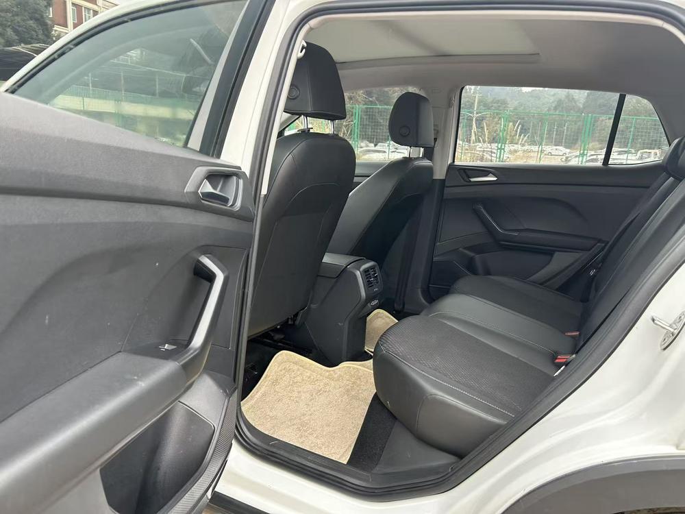Volkswagen Tacqua 2023 immagine di auto #9